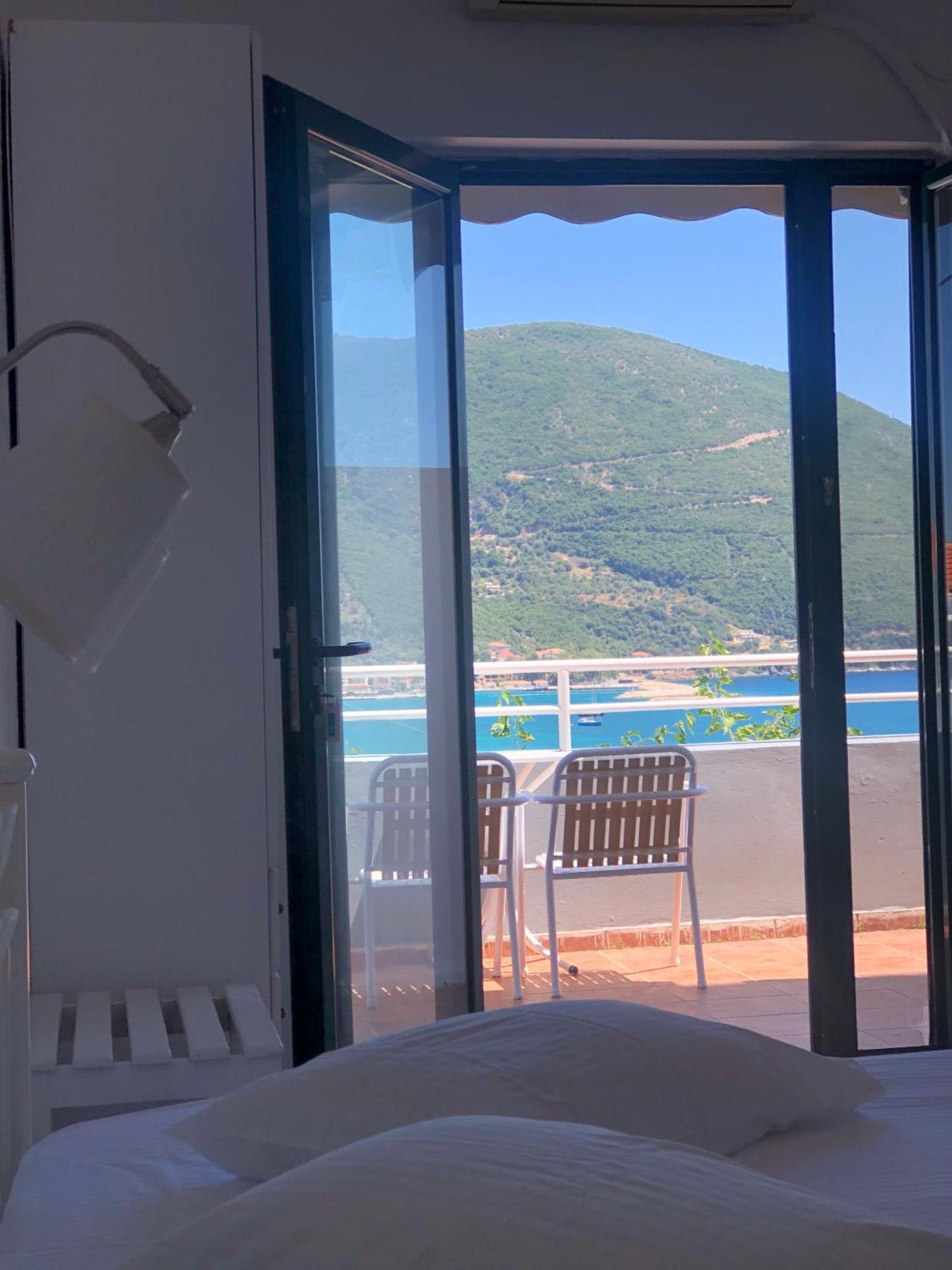 Seaview Rooms فاسيليكي الغرفة الصورة